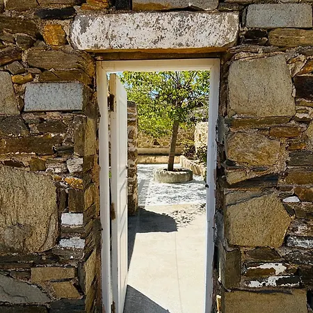 Stone Built Ferretti 别墅 Plintri