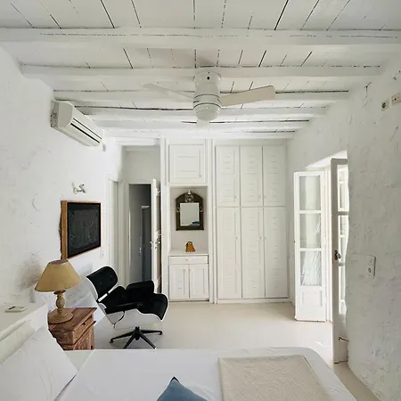 Stone Built Ferretti 别墅 Plintri