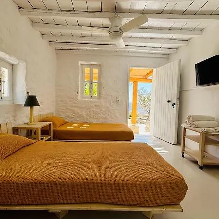 Stone Built Ferretti * Plintri