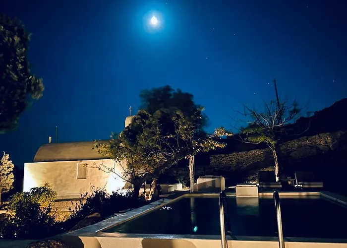 Vila Stone Built Ferretti