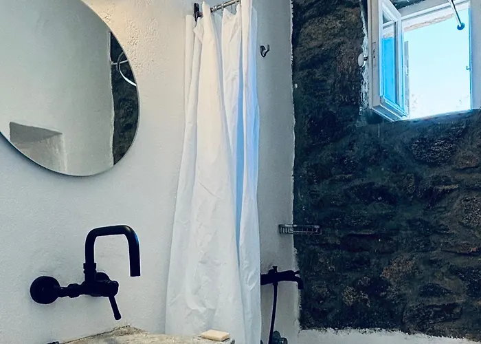 Vila Stone Built Ferretti Plintri